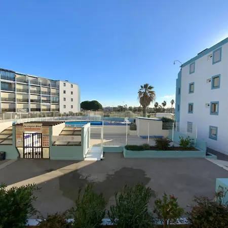 The Blue Lagoon - Studio Cabin Terrace And Wifi! Daire Le Grau-du-Roi